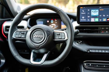 Test: Jeep Avenger e-HYBRID 100Ps